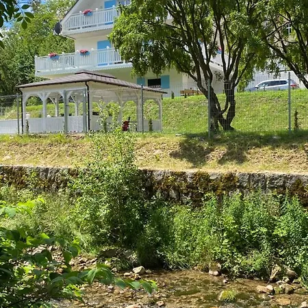 Apartmán Fiona2 Centrum700m Parking Bezplatny Monitorowany Salon Tv Sypialnia Tv Lazienka Kuchnia Rekuperacja Karpacz