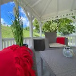 Apartamento Fiona2 Centrum700m Parking Bezplatny Monitorowany Salon Tv Sypialnia Tv Lazienka Kuchnia Rekuperacja *