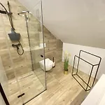 Apartamento Fiona2 Centrum700m Parking Bezplatny Monitorowany Salon Tv Sypialnia Tv Lazienka Kuchnia Rekuperacja *