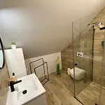 Apartamento Fiona2 Centrum700m Parking Bezplatny Monitorowany Salon Tv Sypialnia Tv Lazienka Kuchnia Rekuperacja
