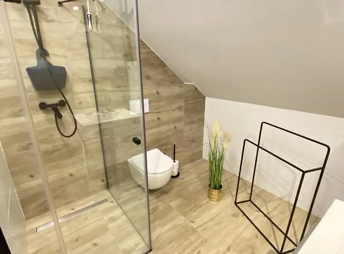 Appartement Fiona2 Centrum700m Parking Bezplatny Monitorowany Salon Tv Sypialnia Tv Lazienka Kuchnia Rekuperacja *